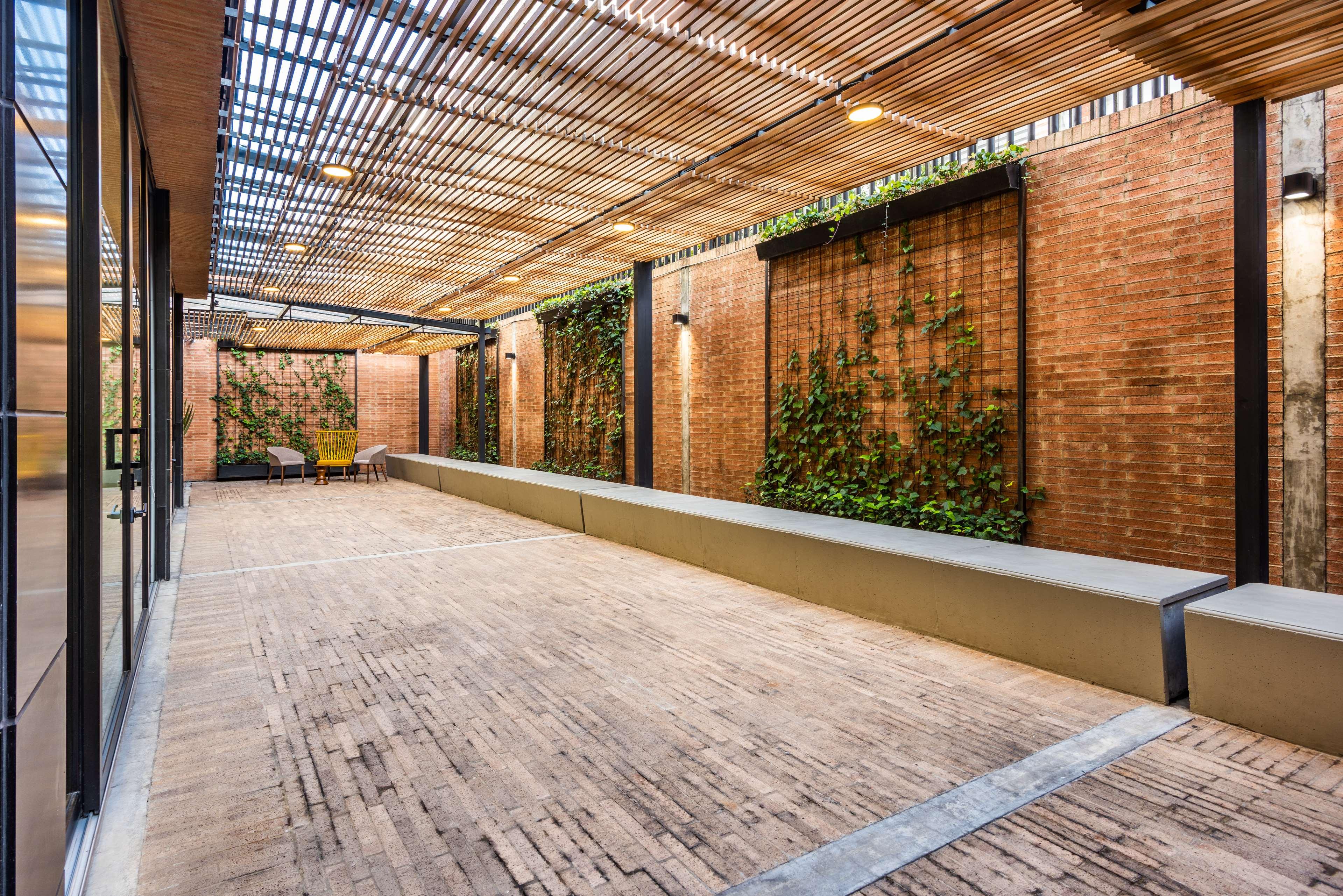 nh collection royal terra 100