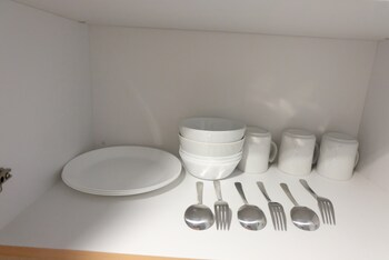 simply and homey studio apartment at tree park city