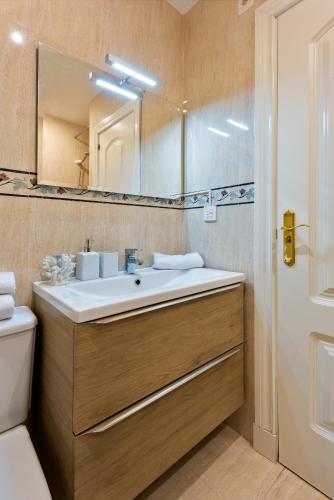 genteel home reyes catolicos