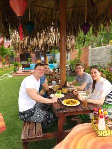 phong nha hillside view bungalow