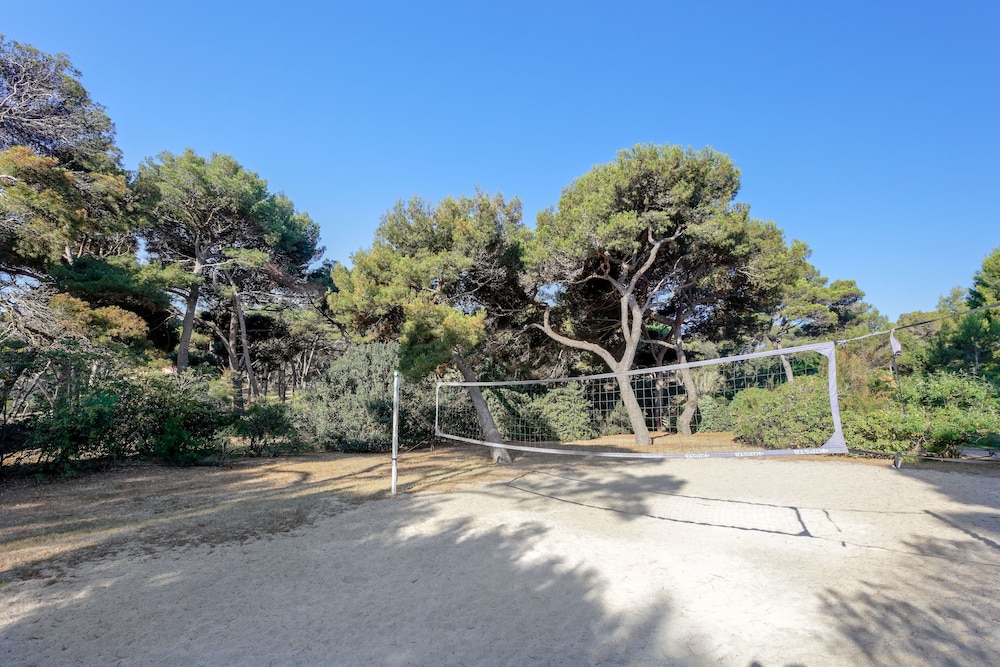 hyeres