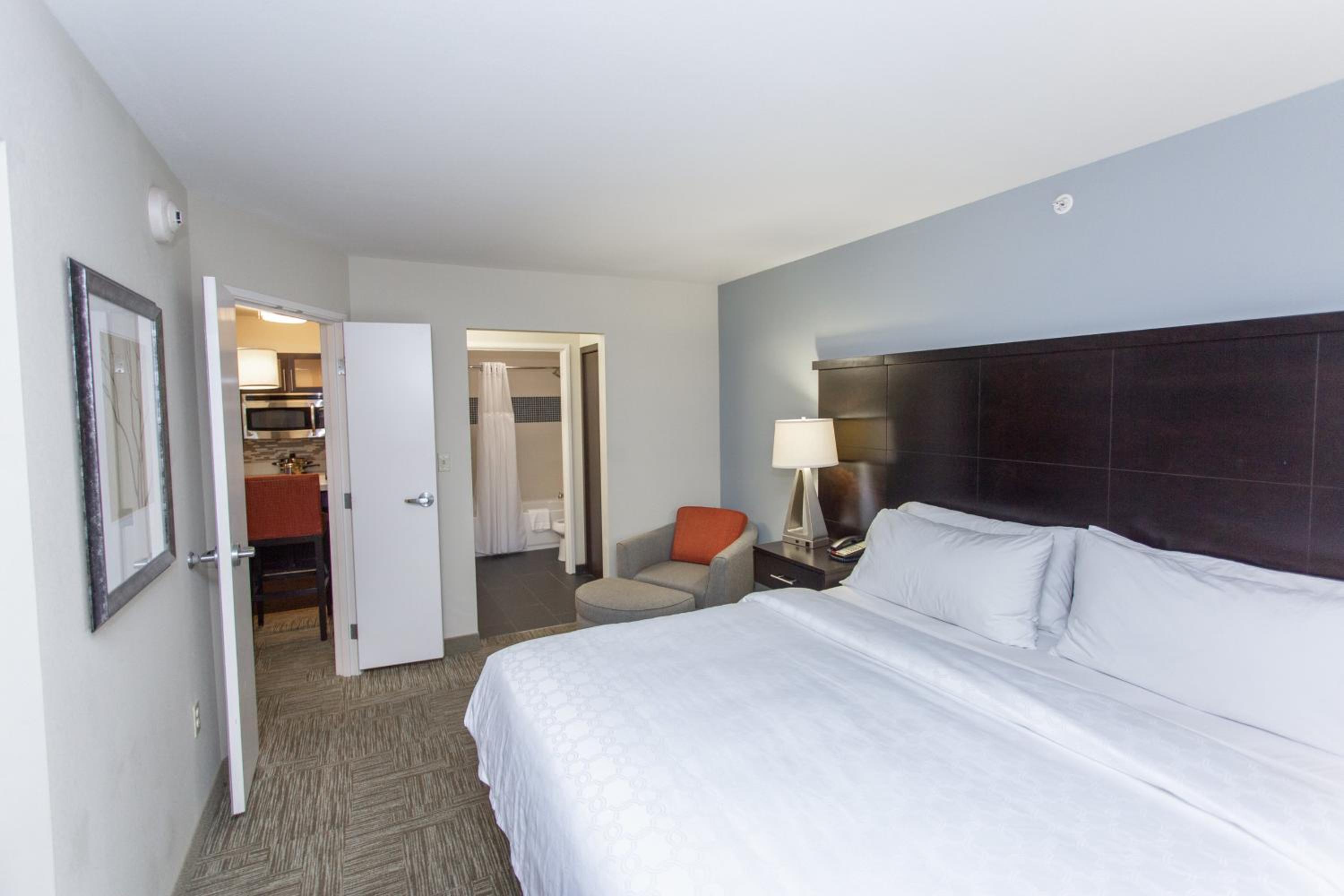 staybridge suites bowling green by ihg