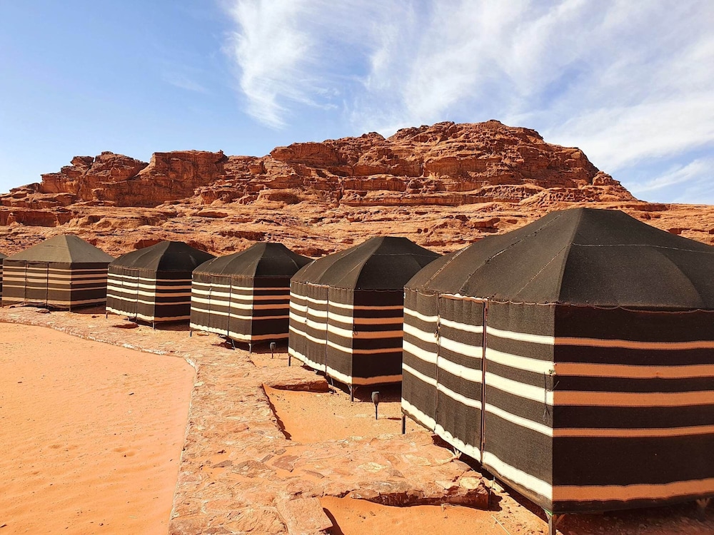 wadi rum wanderlust camp