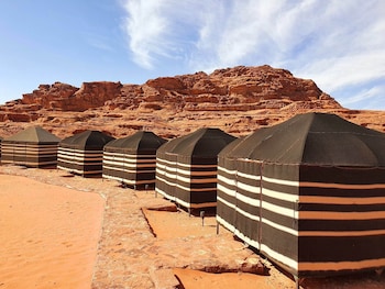 wadi rum wanderlust camp