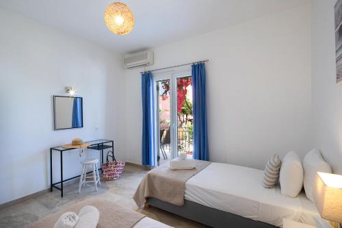 Irene Apartments,Corfu>>Agios Gordios,3 star
