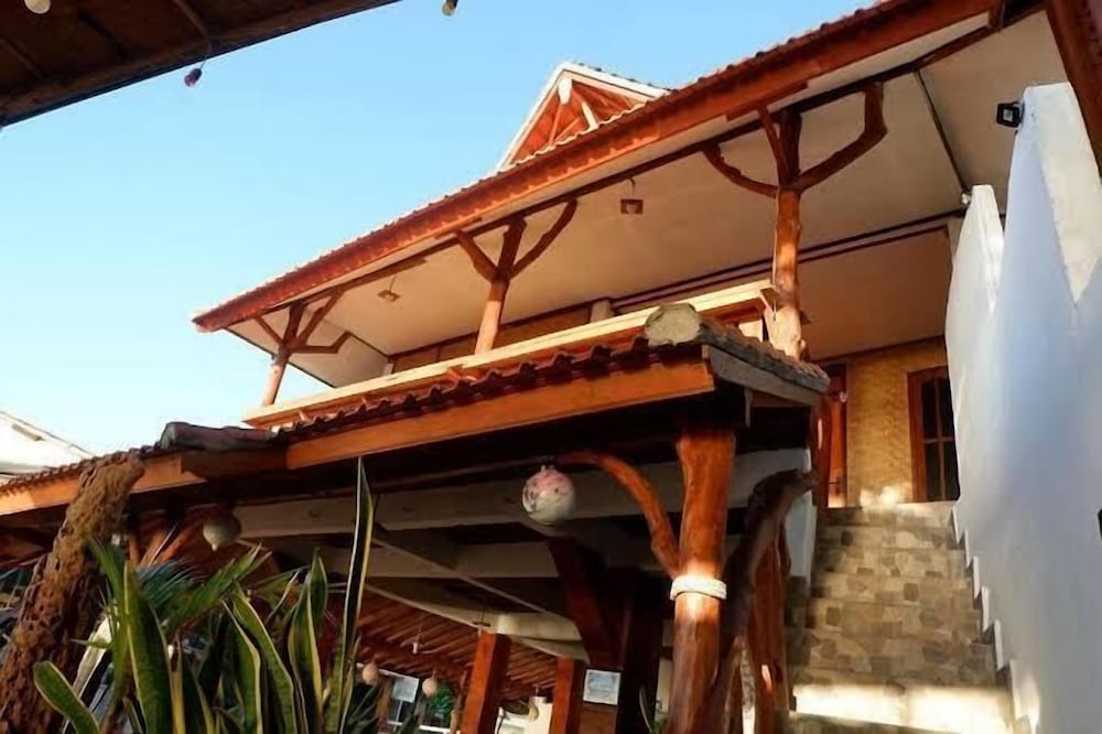 santai warung bali