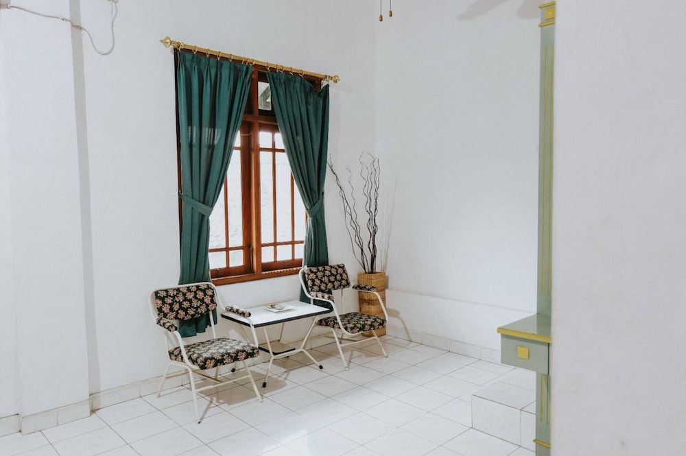 glory homestay