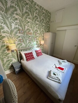 the lyndhurst guest house