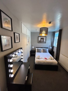 the lyndhurst guest house