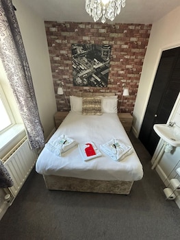 the lyndhurst guest house