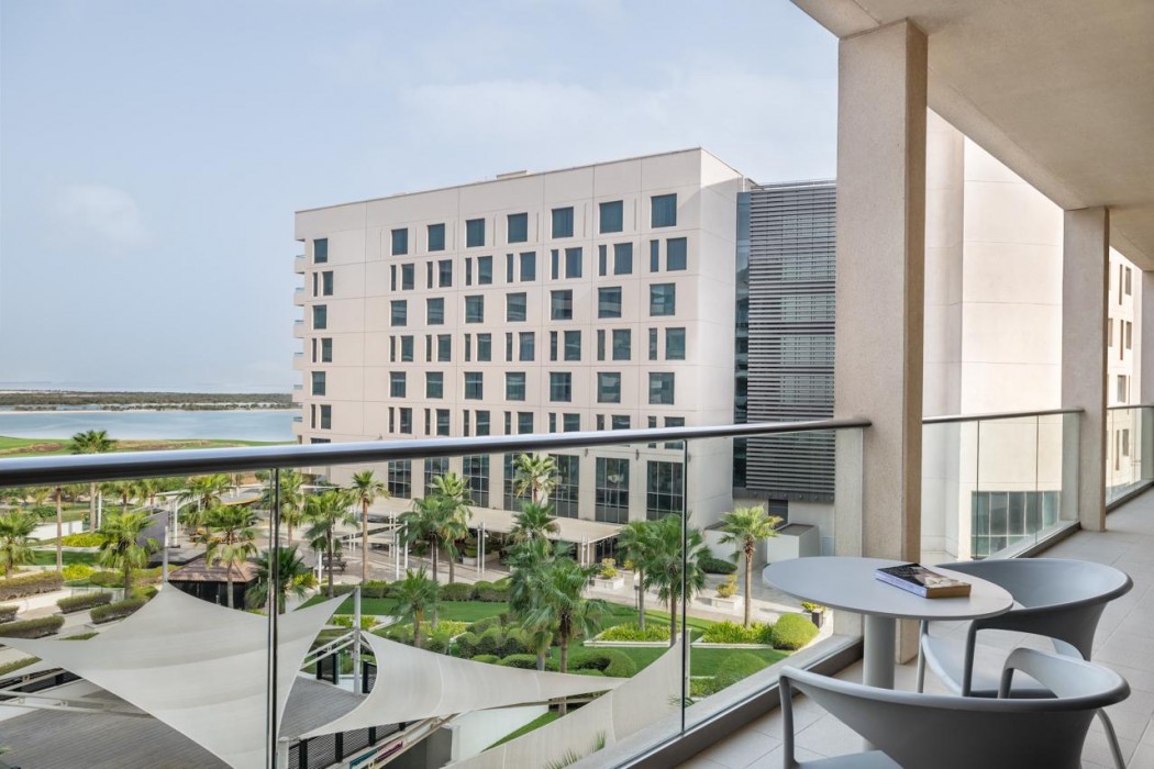 staybridge suites abu dhabi yas island by ihg