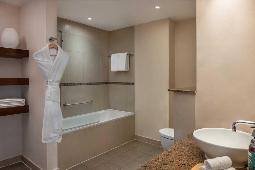 staybridge suites abu dhabi yas island by ihg