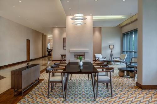 staybridge suites abu dhabi yas island by ihg