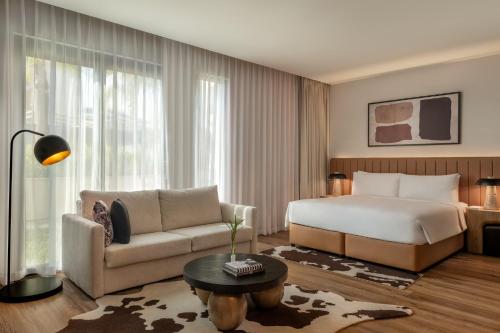 staybridge suites abu dhabi yas island by ihg