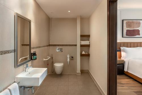 staybridge suites abu dhabi yas island by ihg