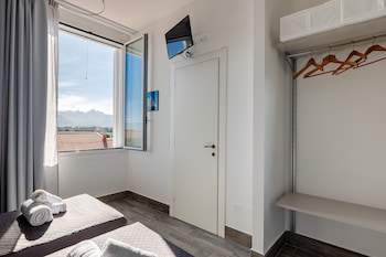 villa edera rental rooms