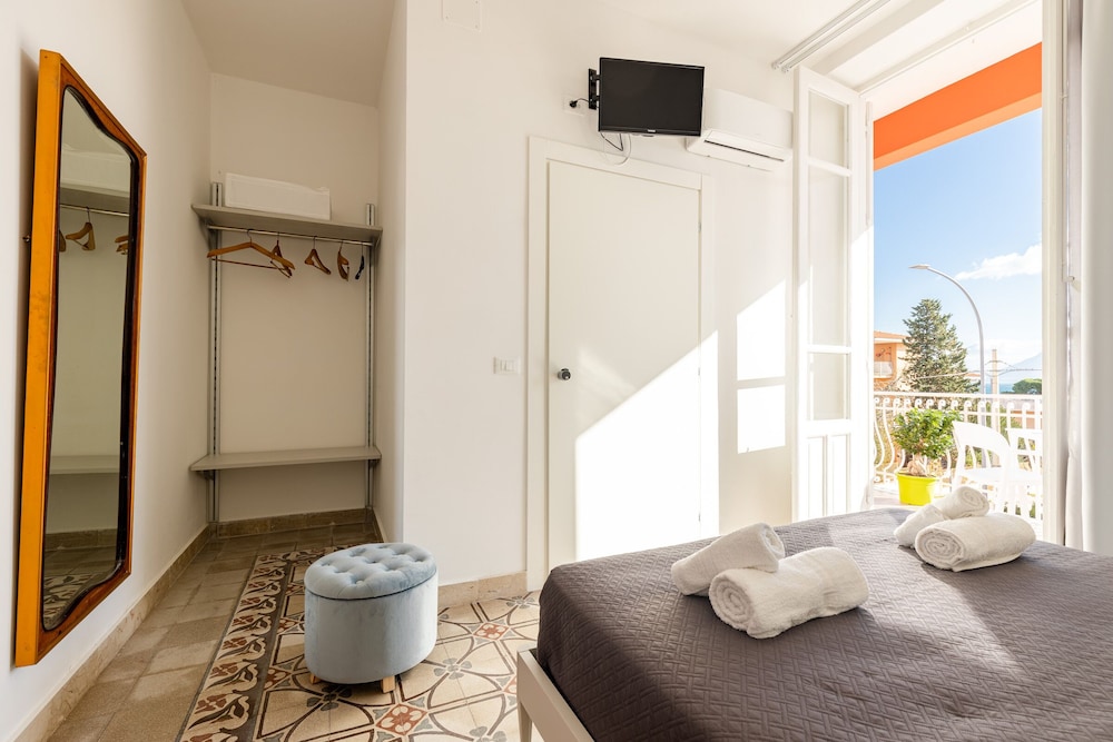 villa edera rental rooms