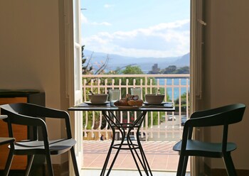 villa edera rental rooms