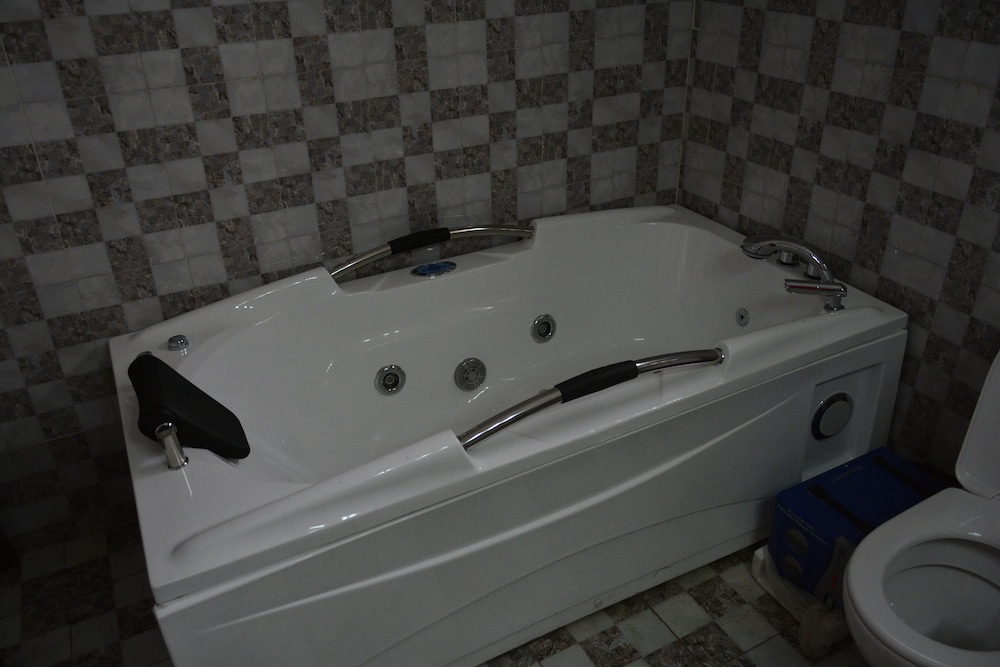 aishar residence