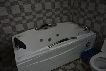 aishar residence