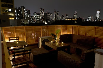 Mini Hotel Shinjuku Front 101,,0 star
