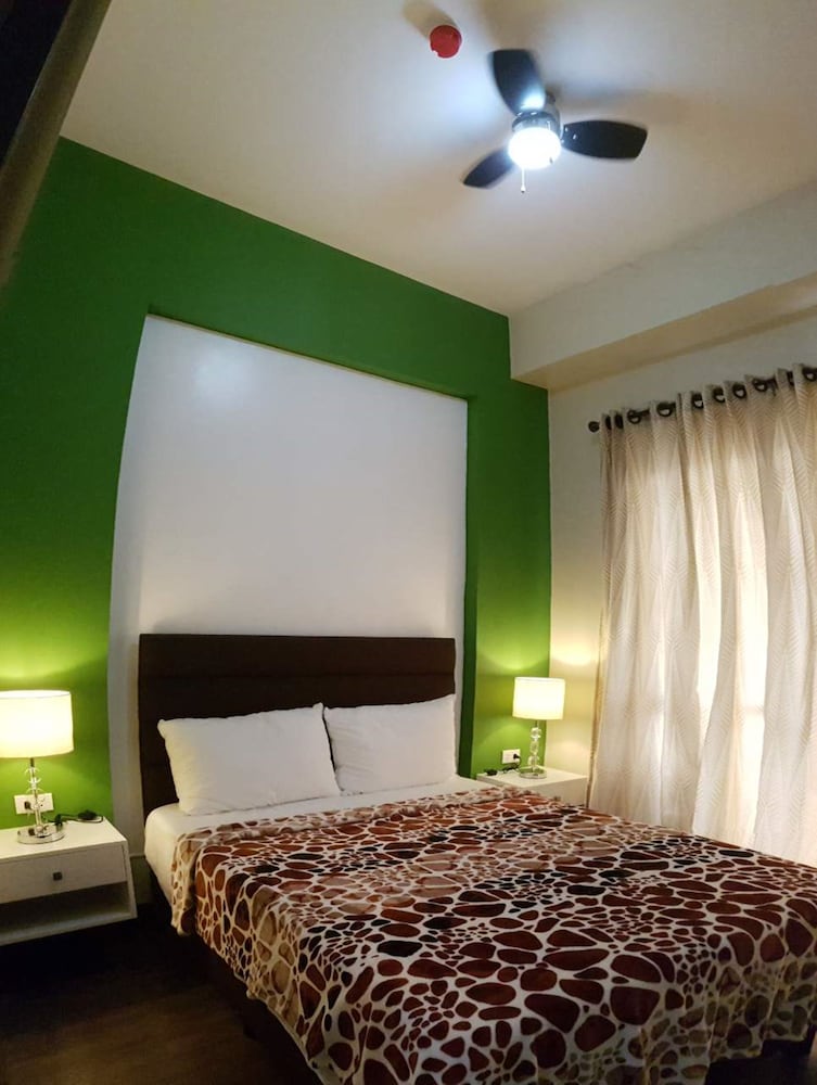 n602 outlook ridge residences