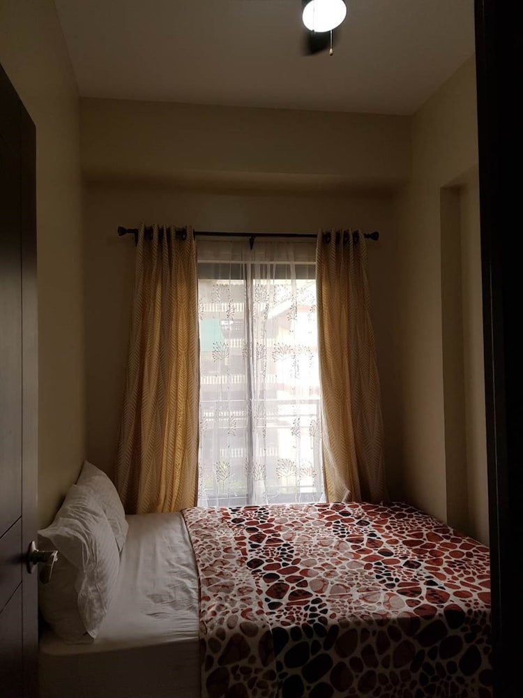 n602 outlook ridge residences