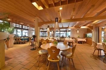 hotel krone budget