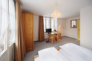 hotel krone budget