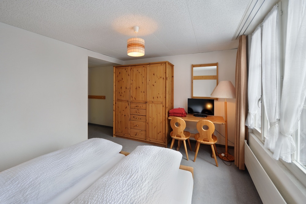 hotel krone budget