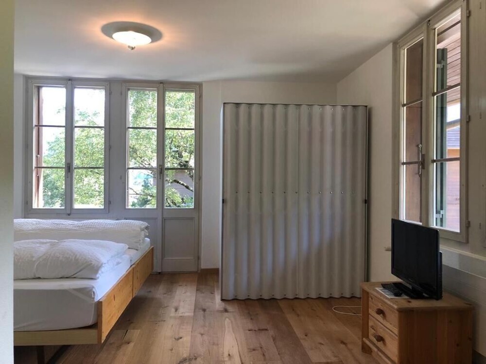 hotel krone budget