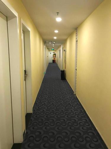 7days inn shenzhen diwang building honggui road branch