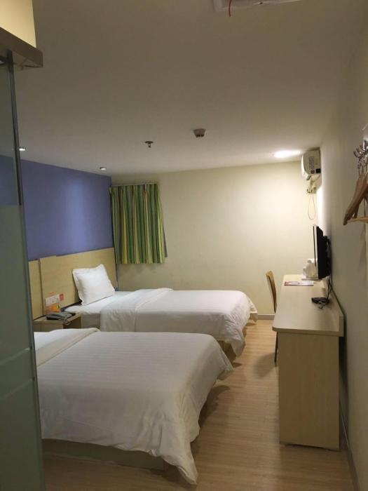 7days inn shenzhen diwang building honggui road branch