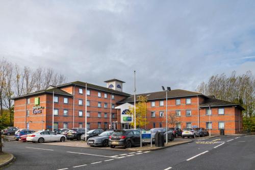 holiday inn express droitwich spa an ihg hotel