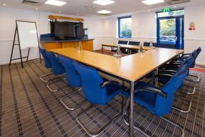 holiday inn express droitwich spa an ihg hotel