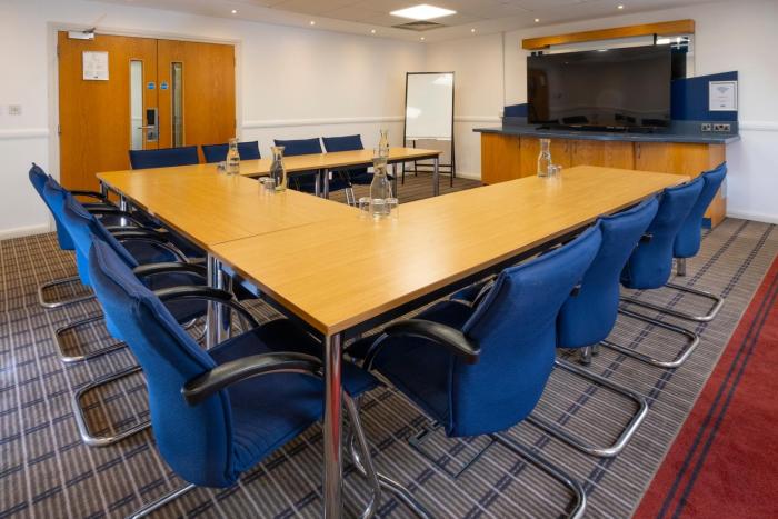 holiday inn express droitwich spa an ihg hotel