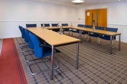 holiday inn express droitwich spa an ihg hotel