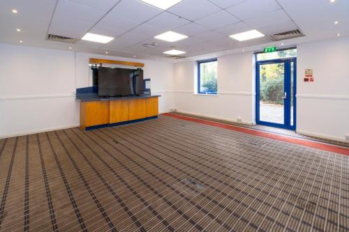holiday inn express droitwich spa an ihg hotel