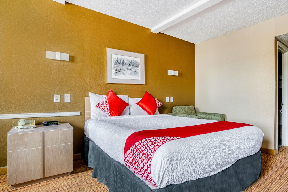 oyo hotel wichita falls downtown