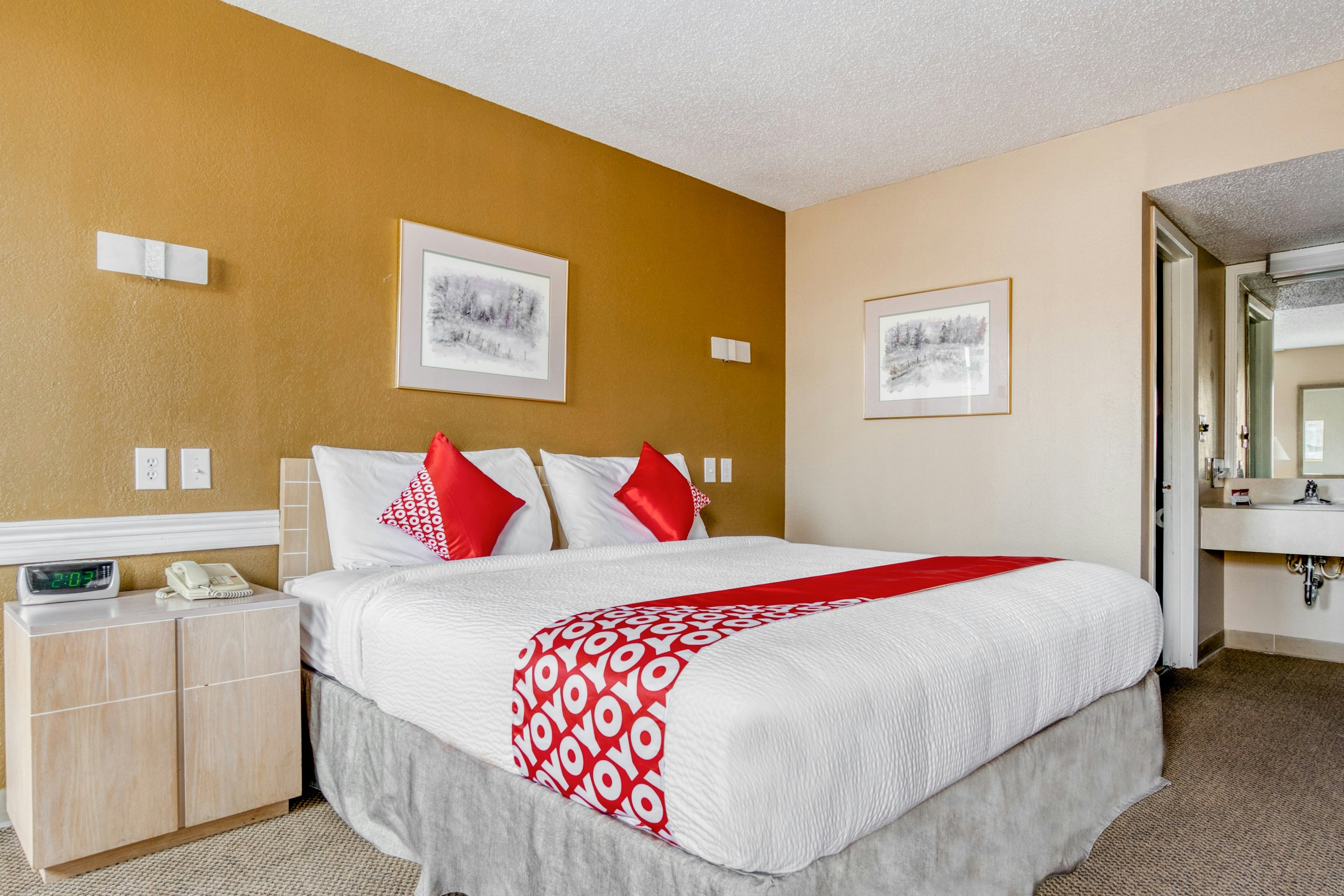 oyo hotel wichita falls downtown
