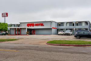 oyo hotel wichita falls downtown