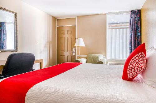 oyo hotel wichita falls downtown