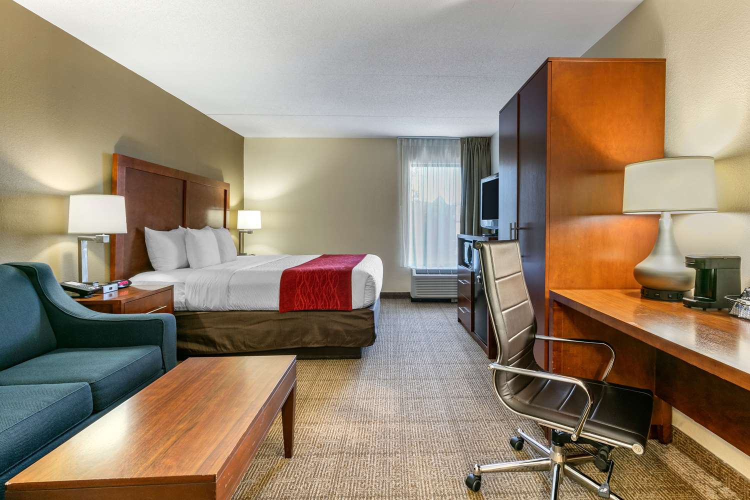 comfort inn downtown