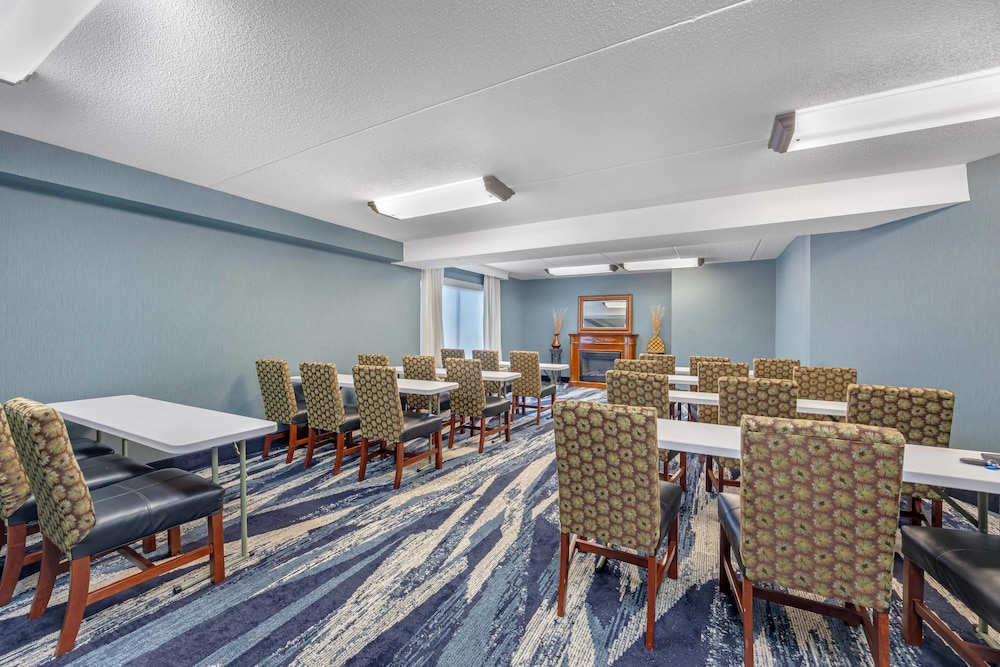 comfort inn downtown