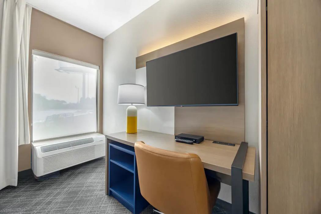comfort inn downtown