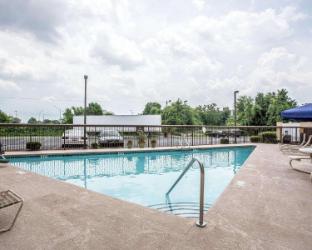 comfort inn downtown