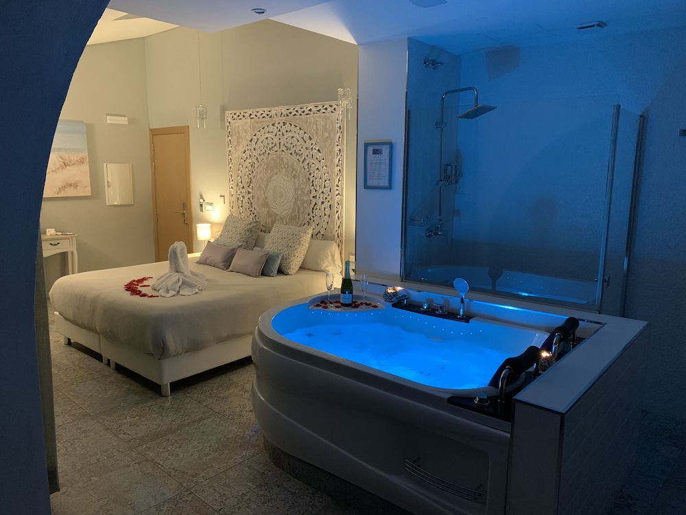 hotel and boutique spa adealba