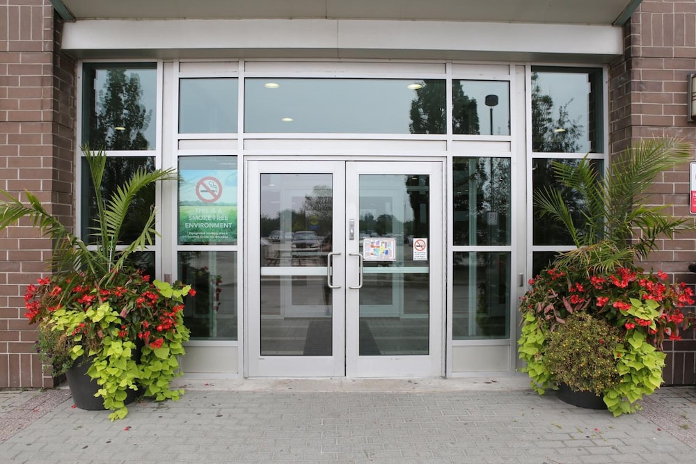 residence and conference centre hamilton