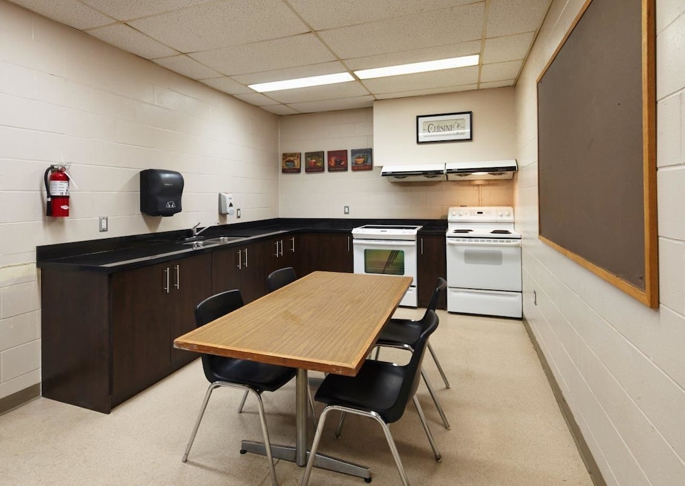 residence and conference centre hamilton