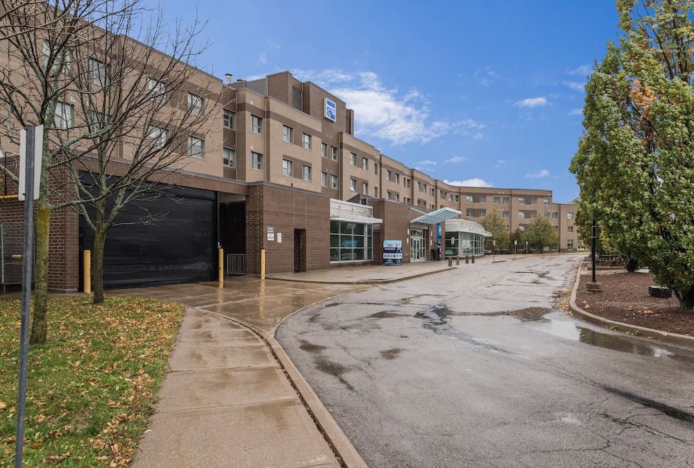 residence and conference centre hamilton